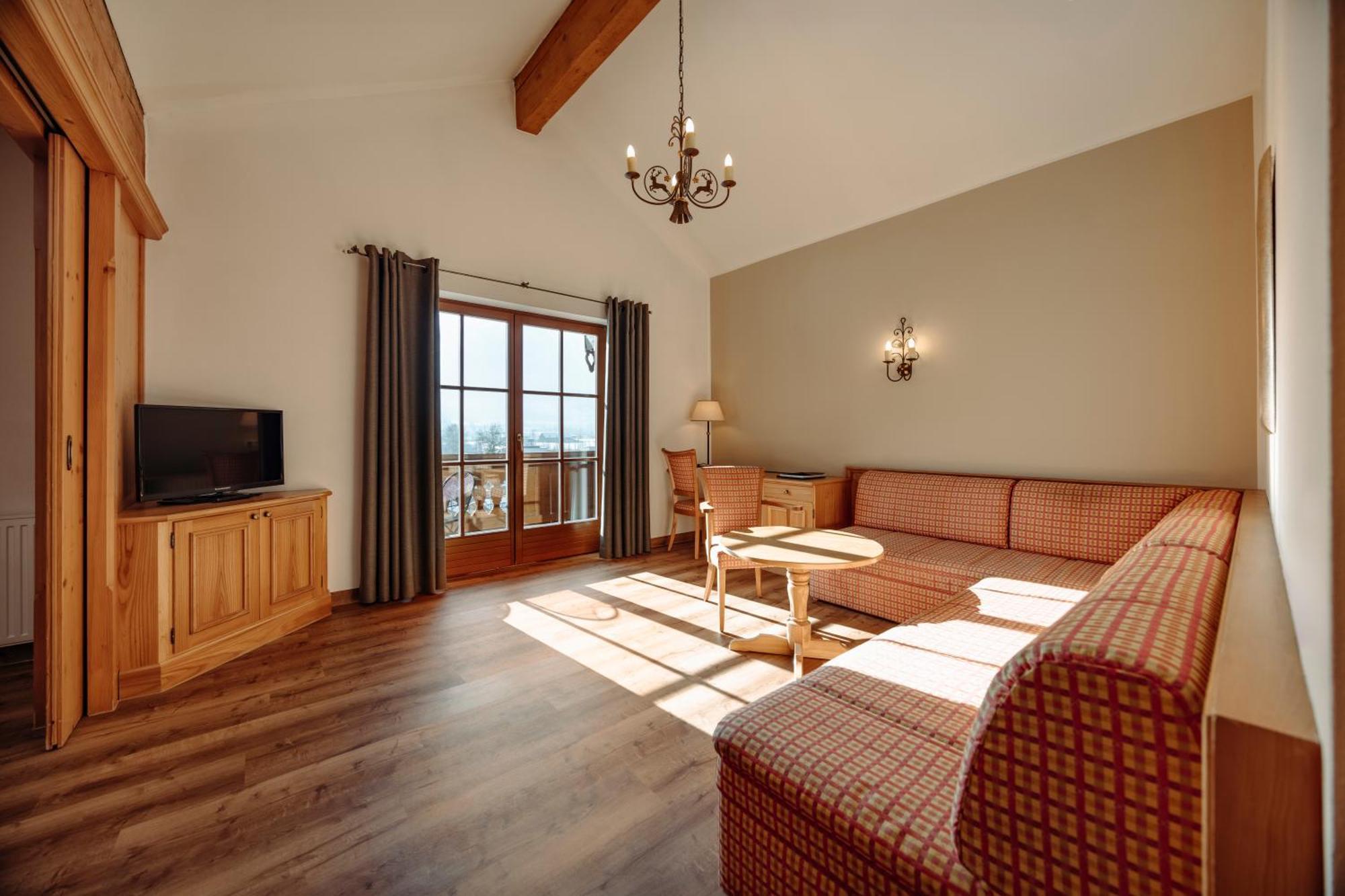 Hotel Lerch Sankt Johann im Pongau Luaran gambar